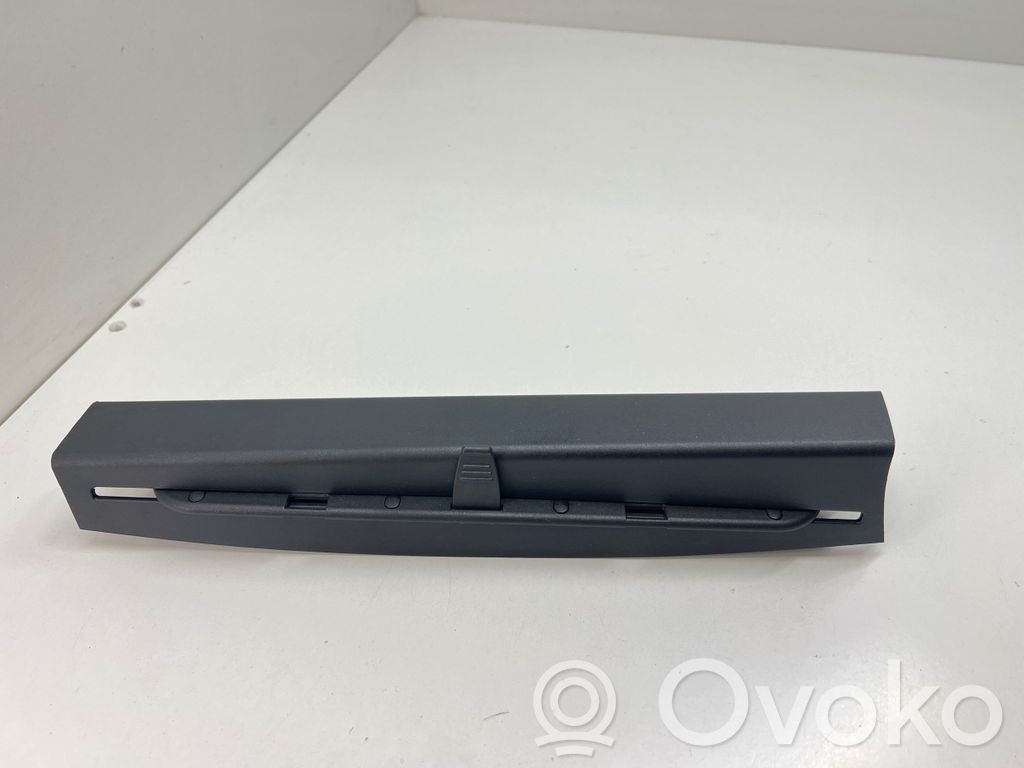 BMW 5 F10 F11 Takaoven häikäisysuoja/verho 
