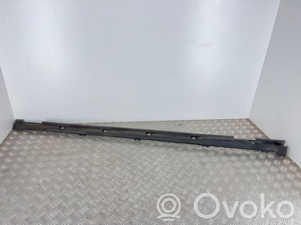 Audi Q3 F3 Listón 