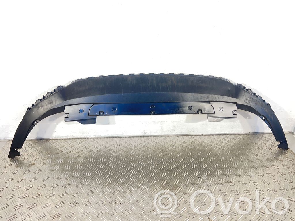 Volkswagen Golf VIII Adaos inferior bară față 