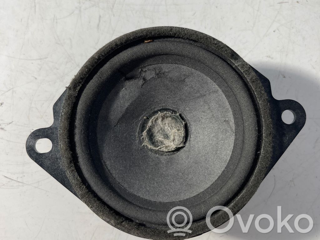 Mitsubishi Eclipse Cross Rear door speaker 