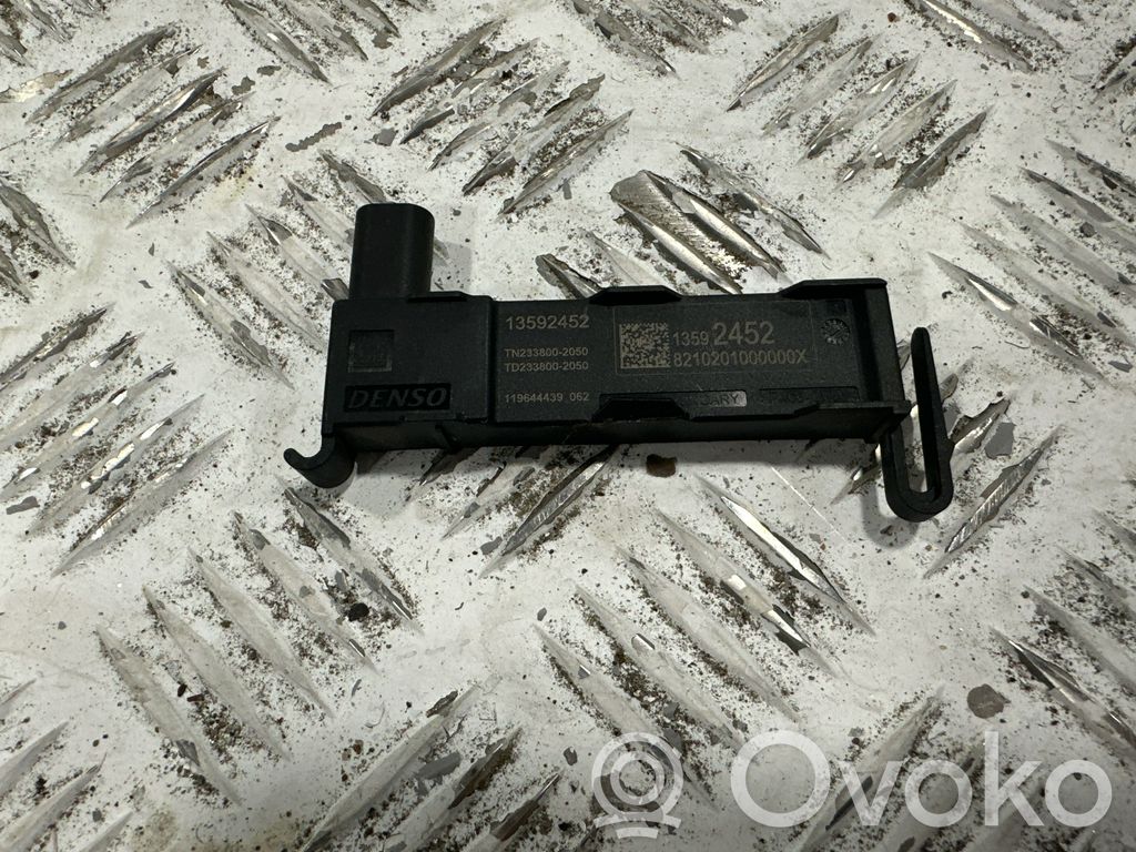 Chevrolet Corvette C8 Antena systemu bezkluczykowego 