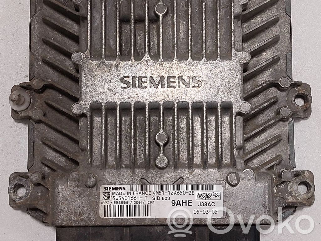 Ford Focus C-MAX Engine control unit/module 
