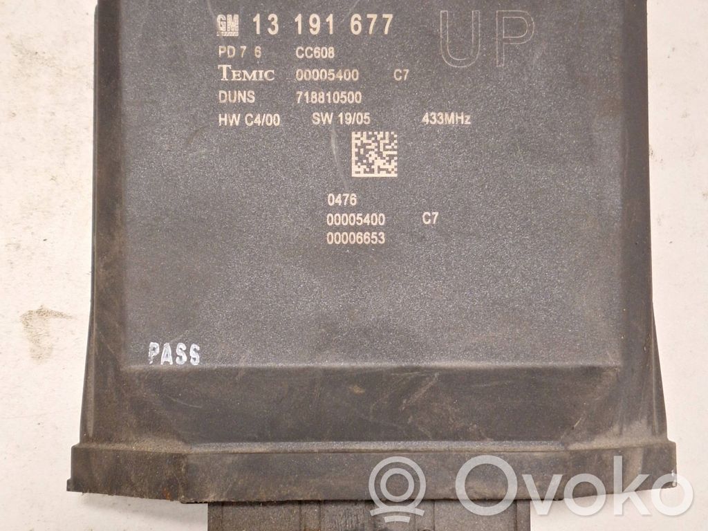Opel Zafira B Module confort 
