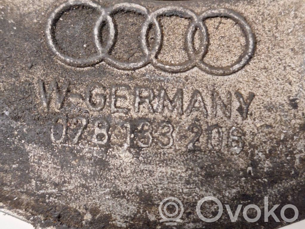 Audi A6 S6 C4 4A Colector de admisión 