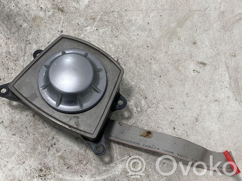 Head unit multimedia control   6920753,F2200110