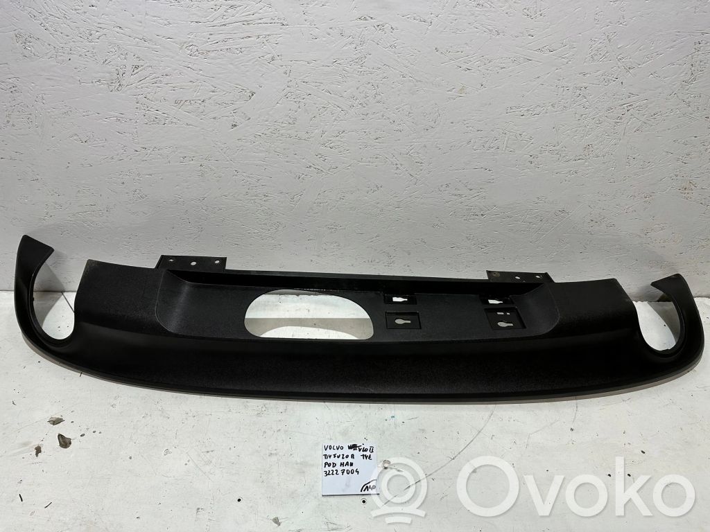 Volvo V60 Apakšējā bampera daļa 
