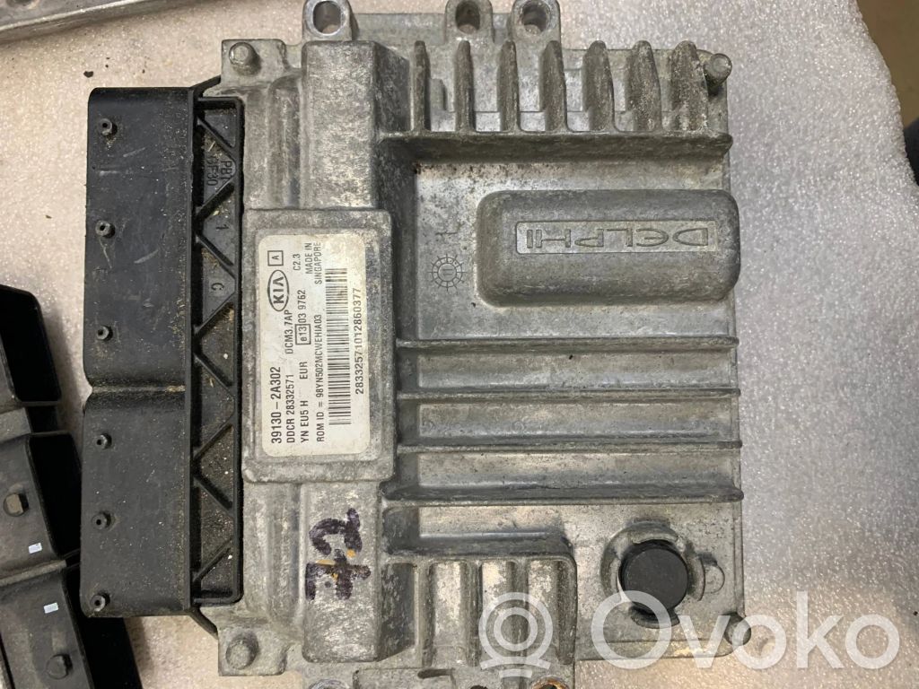 KIA Venga Engine control unit/module 