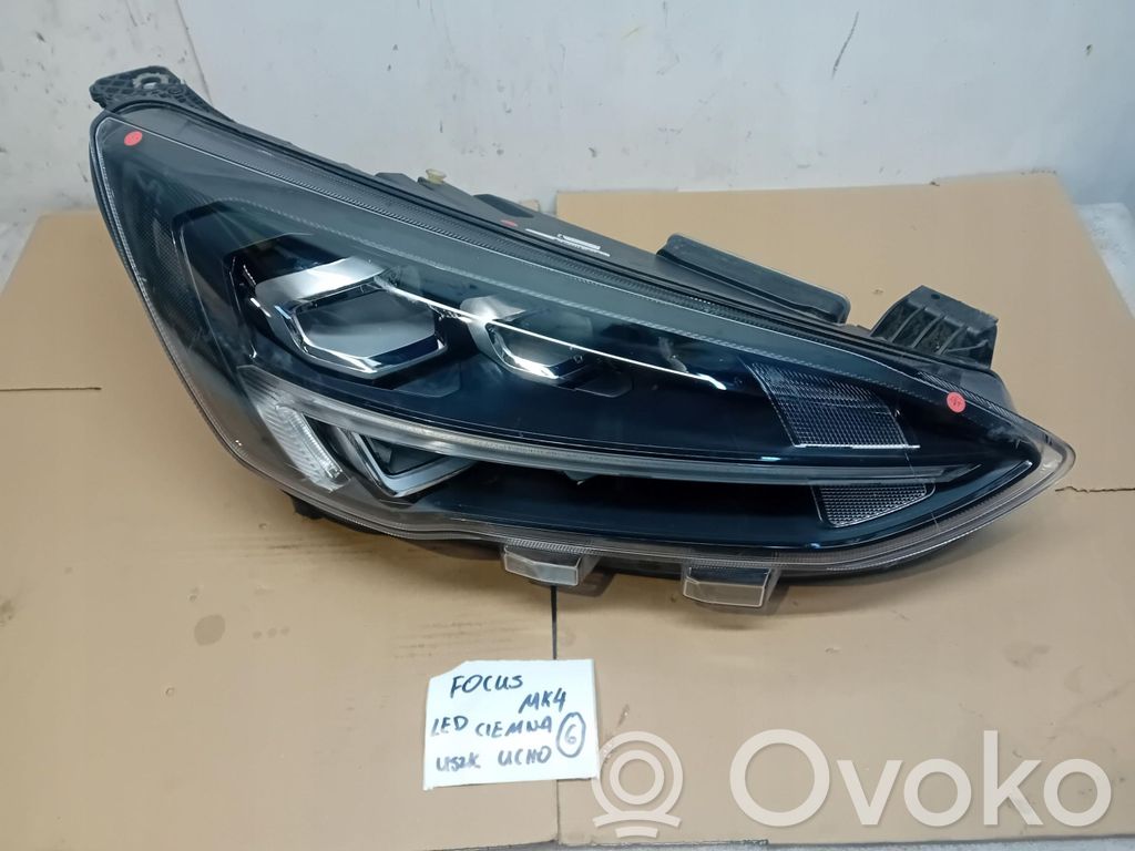 Ford Focus Headlight/headlamp 