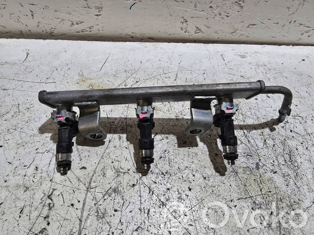 Mitsubishi Space Star Inyector de combustible 
