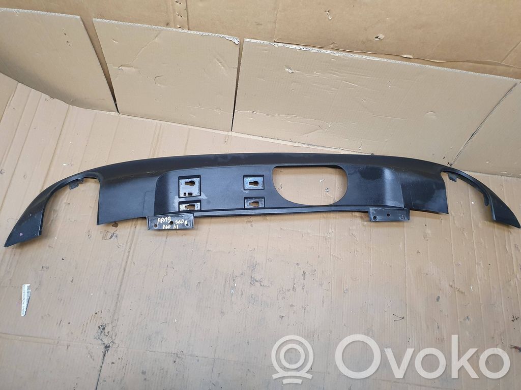 Volvo V60 Apakšējā bampera daļa 