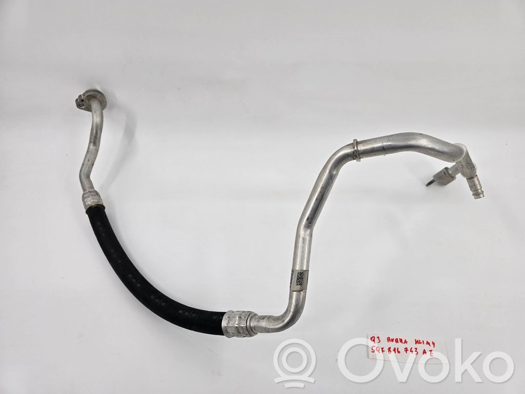Audi Q3 F3 Conductă/furtun aer condiționat (A/C) 