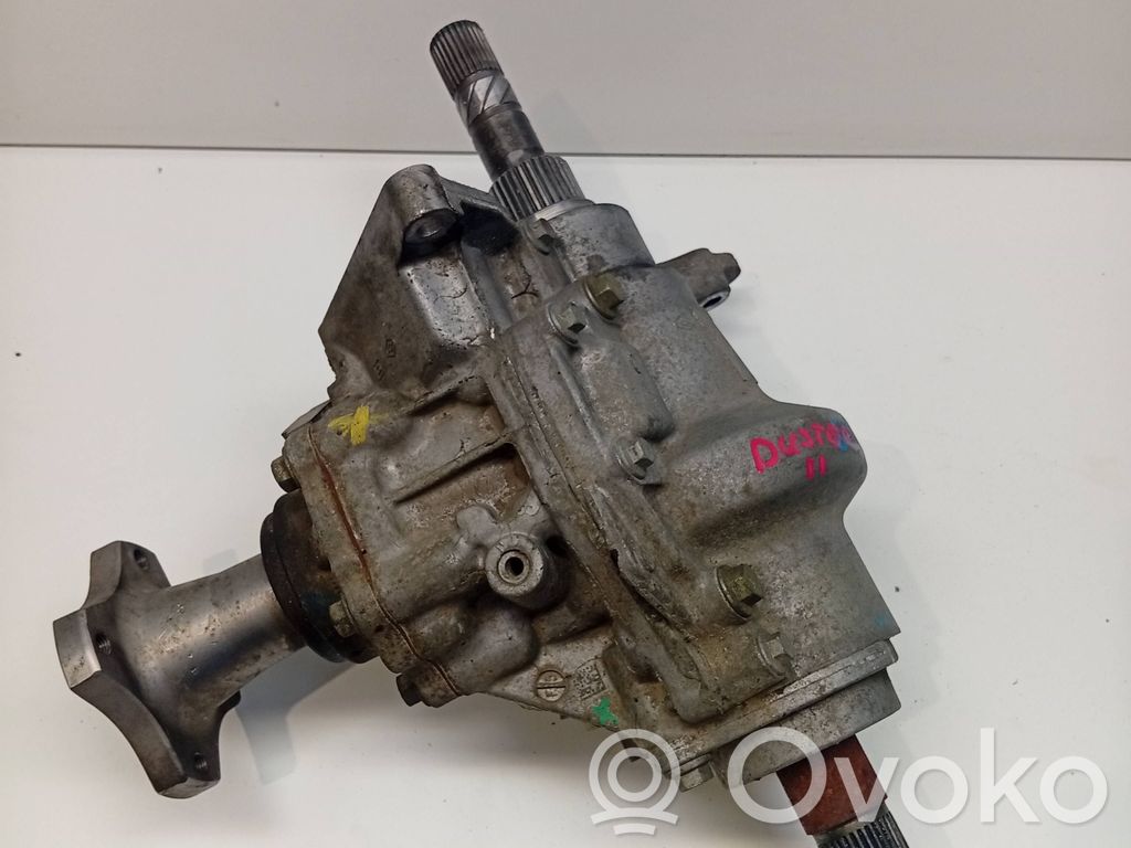 Dacia Duster II Rear axle beam with reductor 