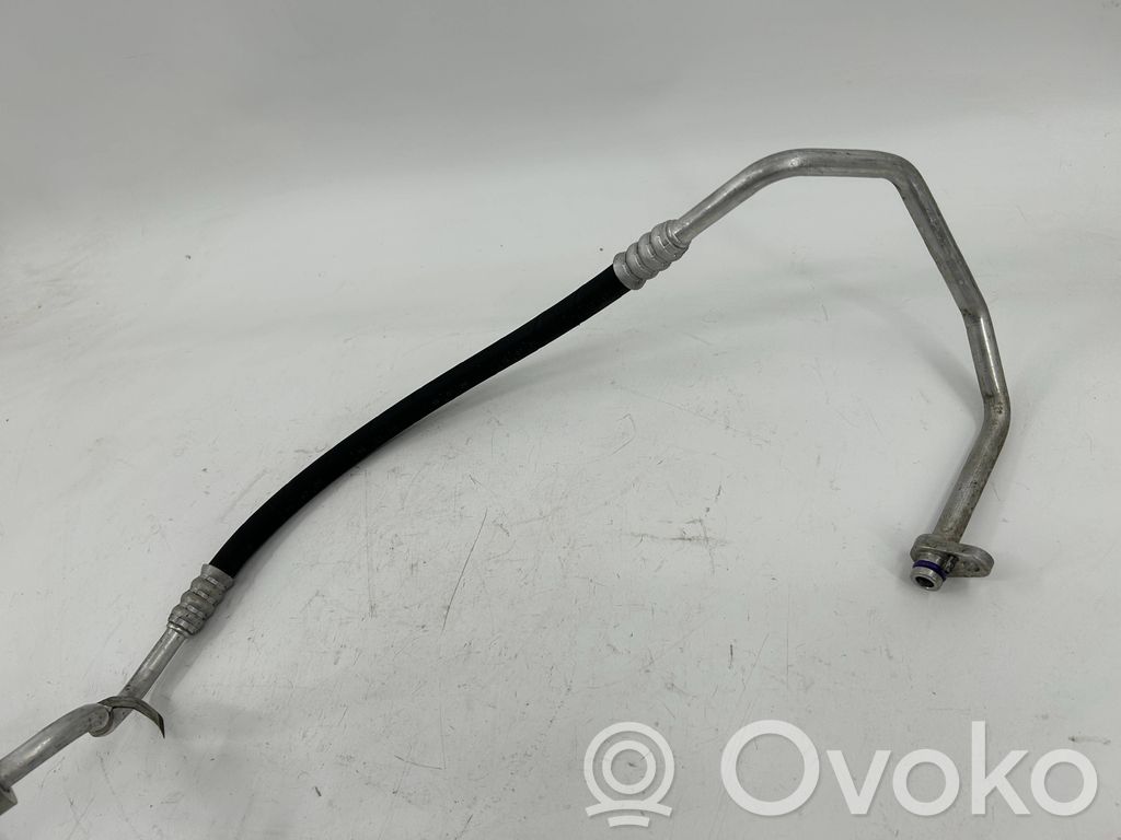 Audi Q3 F3 Conductă/furtun aer condiționat (A/C) 