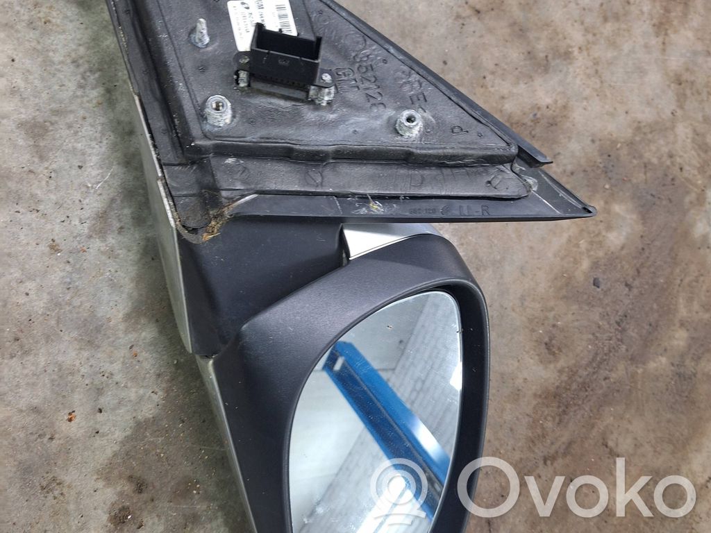 Opel Vectra C Front door electric wing mirror 