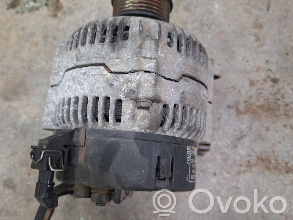 Volkswagen Golf IV Ģenerators 