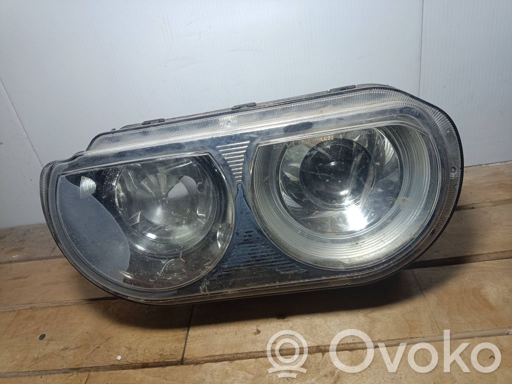 Dodge Challenger Phare frontale 