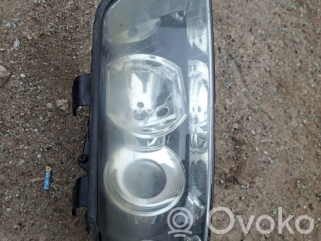 Audi A4 S4 B6 8E 8H Scheinwerfer 