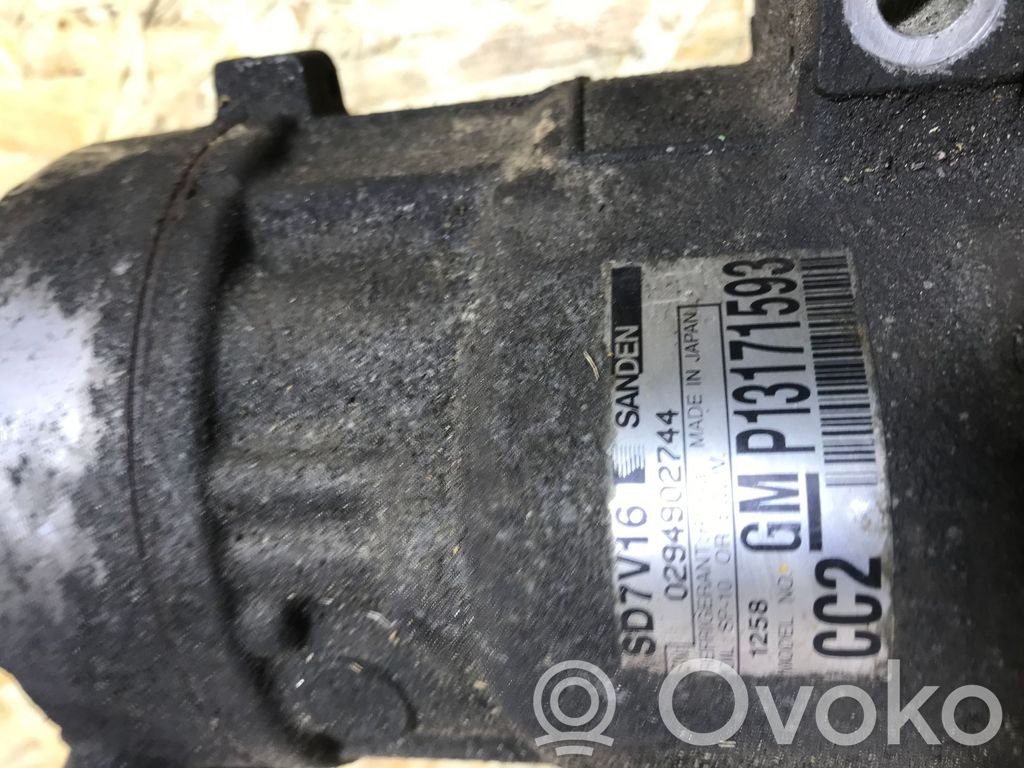 Opel Vectra C Air conditioning (A/C) compressor (pump) 