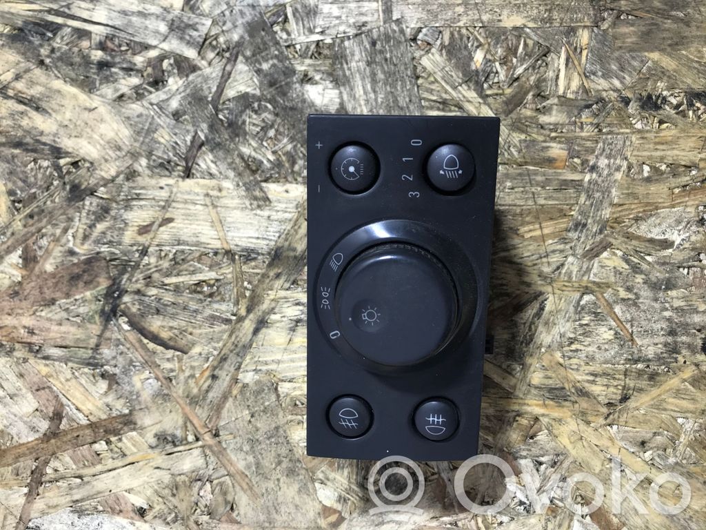 Opel Vectra C Light switch 