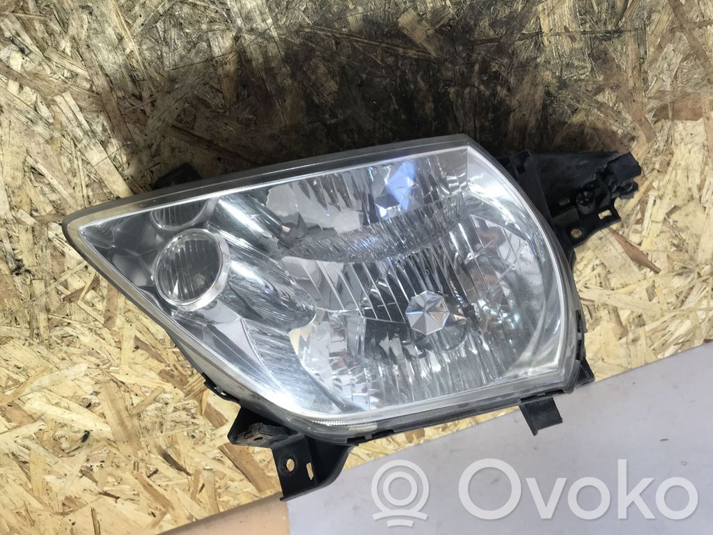 Mazda MPV Headlight/headlamp 