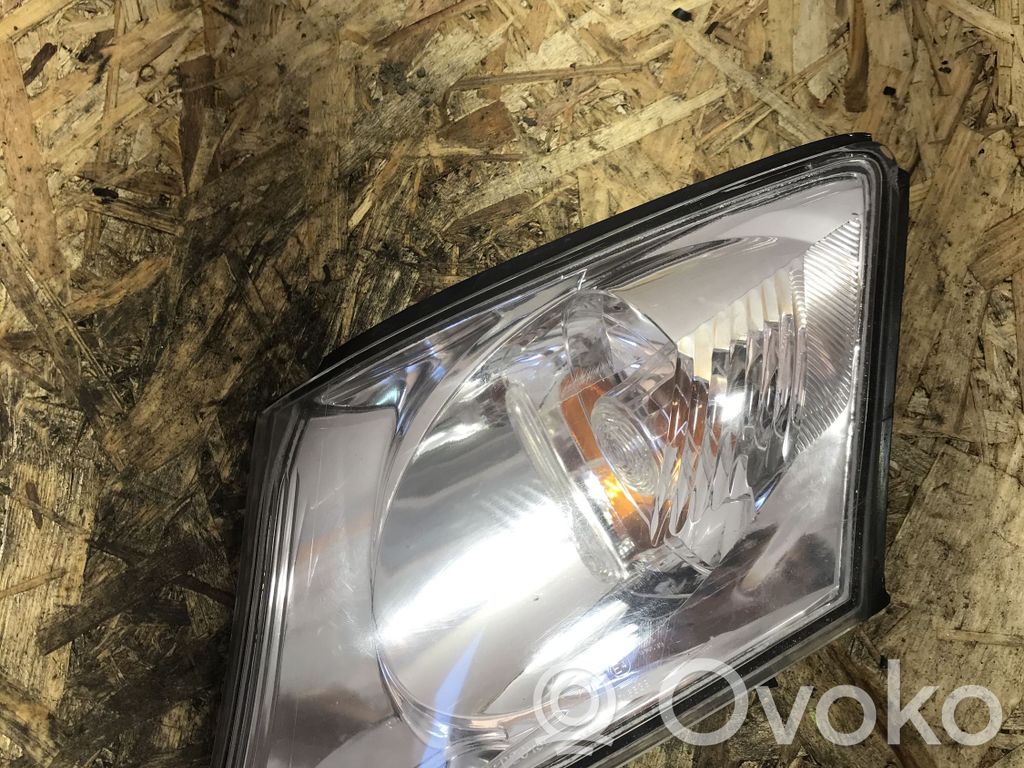 Mazda MPV Front indicator light 