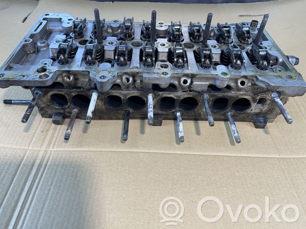 Opel Insignia A Engine head 