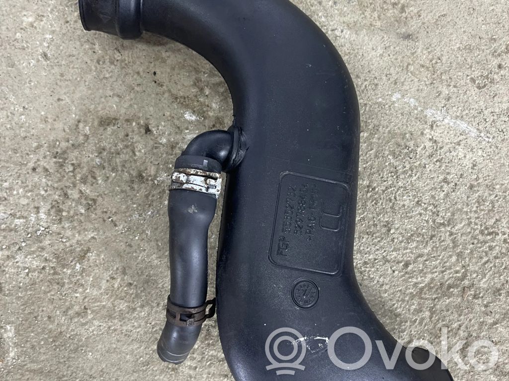 Opel Zafira B Schlauch / Leitung Ladeluftkühler 