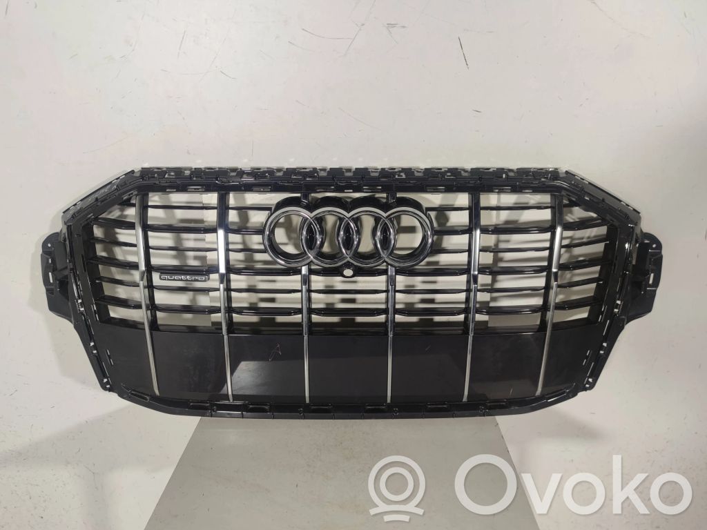 Audi Q7 4M Etusäleikkö 