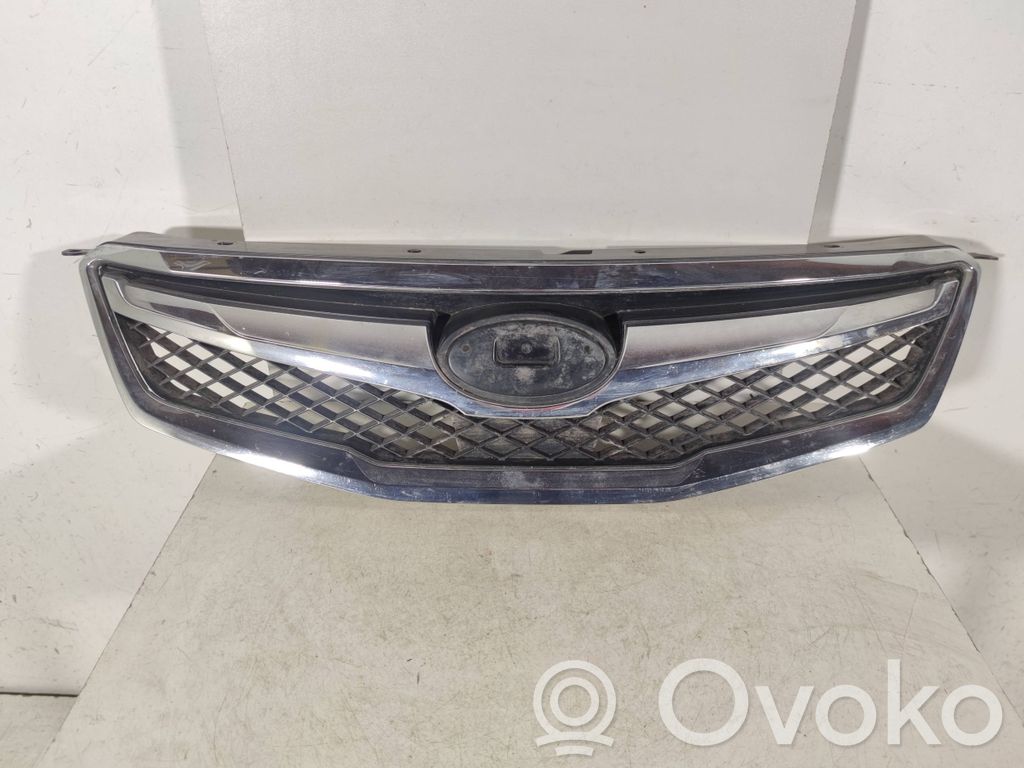 Subaru Legacy Etupuskurin ylempi jäähdytinsäleikkö 