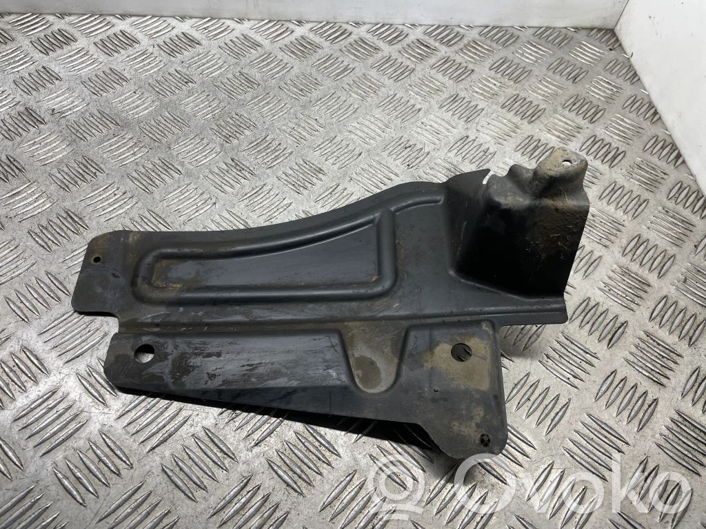 BMW M3 Osłona tylna podwozia 