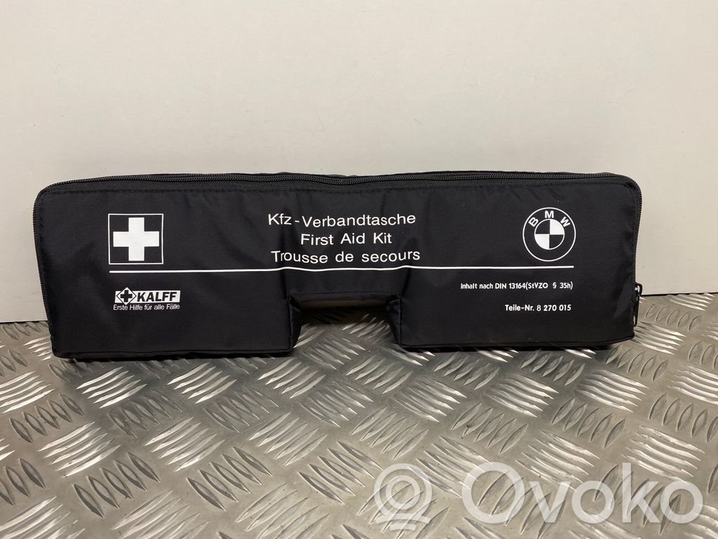 BMW 7 F01 F02 F03 F04 First aid kit 