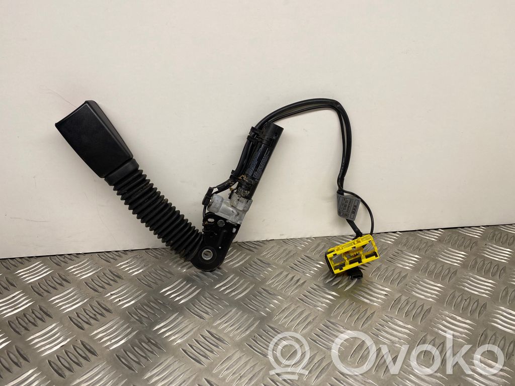 BMW 6 E63 E64 Hebilla del cinturón delantero 