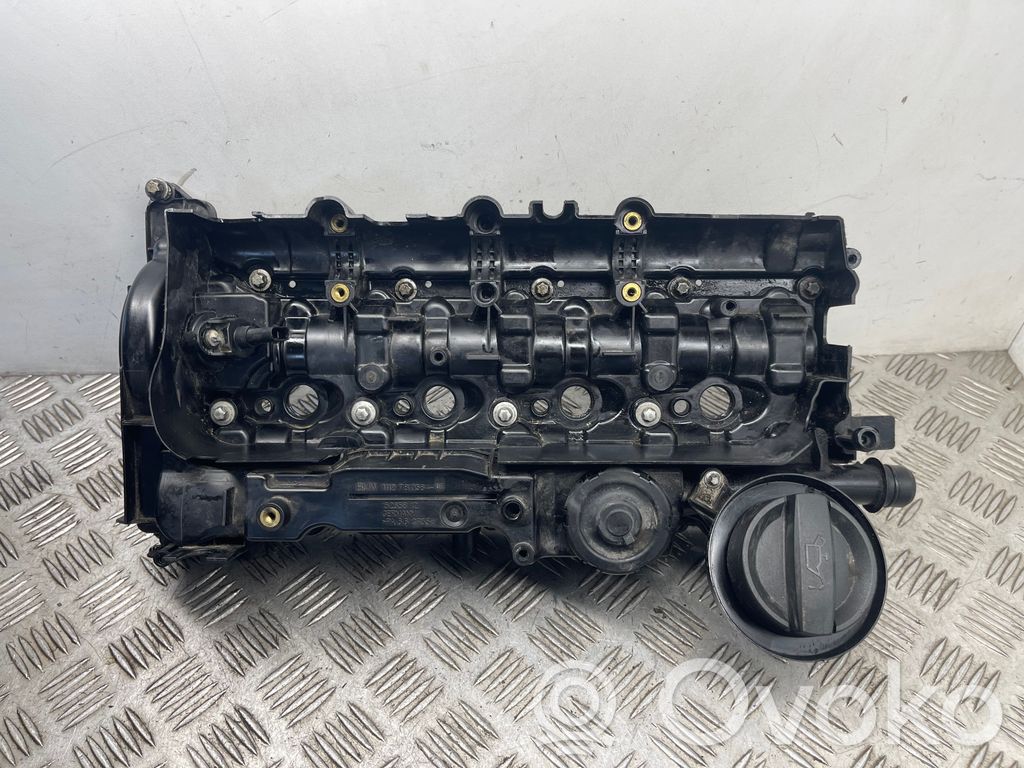 BMW 5 F10 F11 Vārstu vāks 