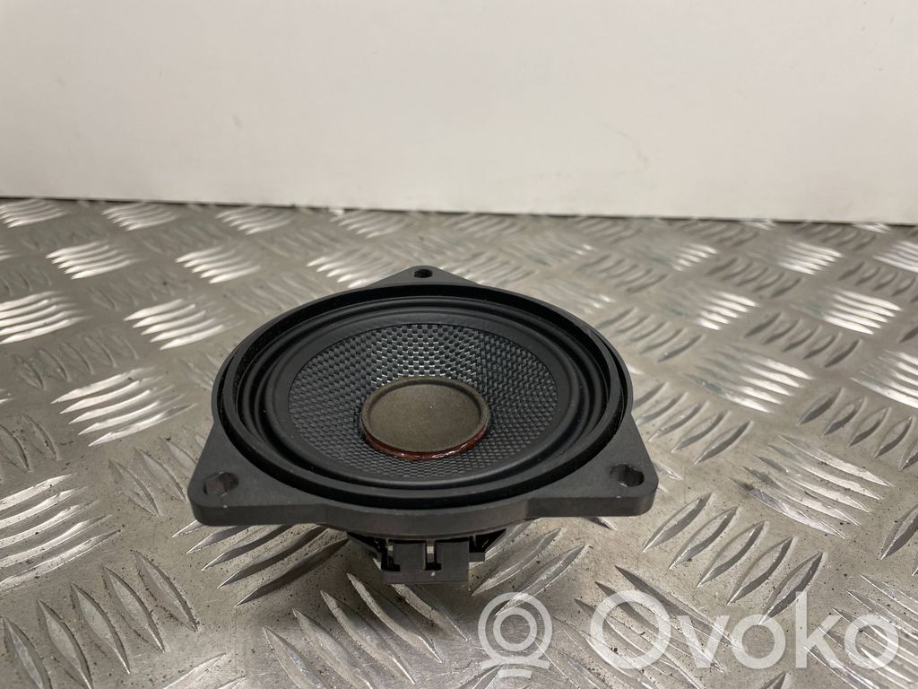 BMW 5 GT F07 Front door speaker 
