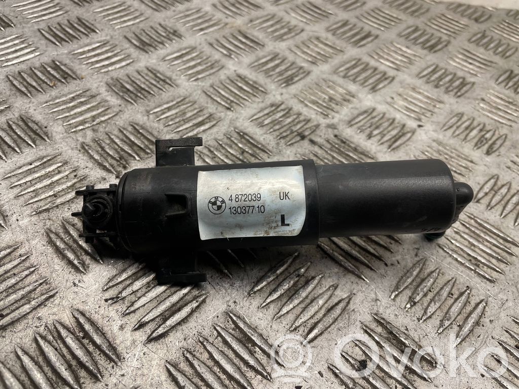 BMW 3 E92 E93 Headlight washer spray nozzle 