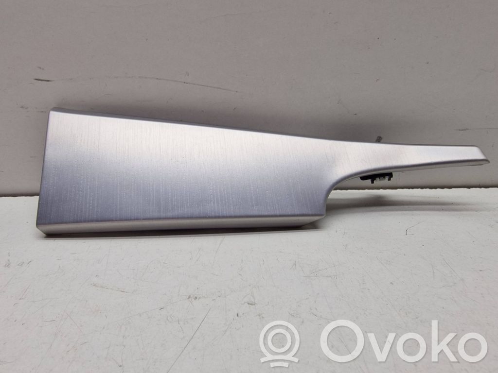 Ford Mustang VI Dashboard glove box trim 