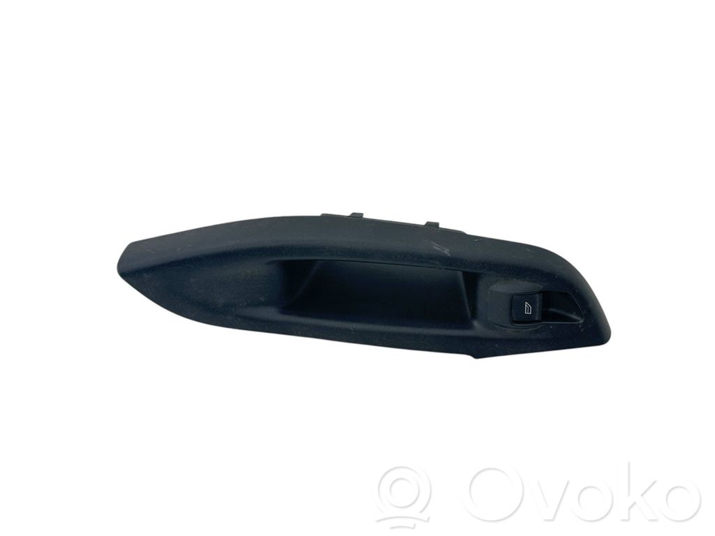 Ford Focus Electric window control switch 