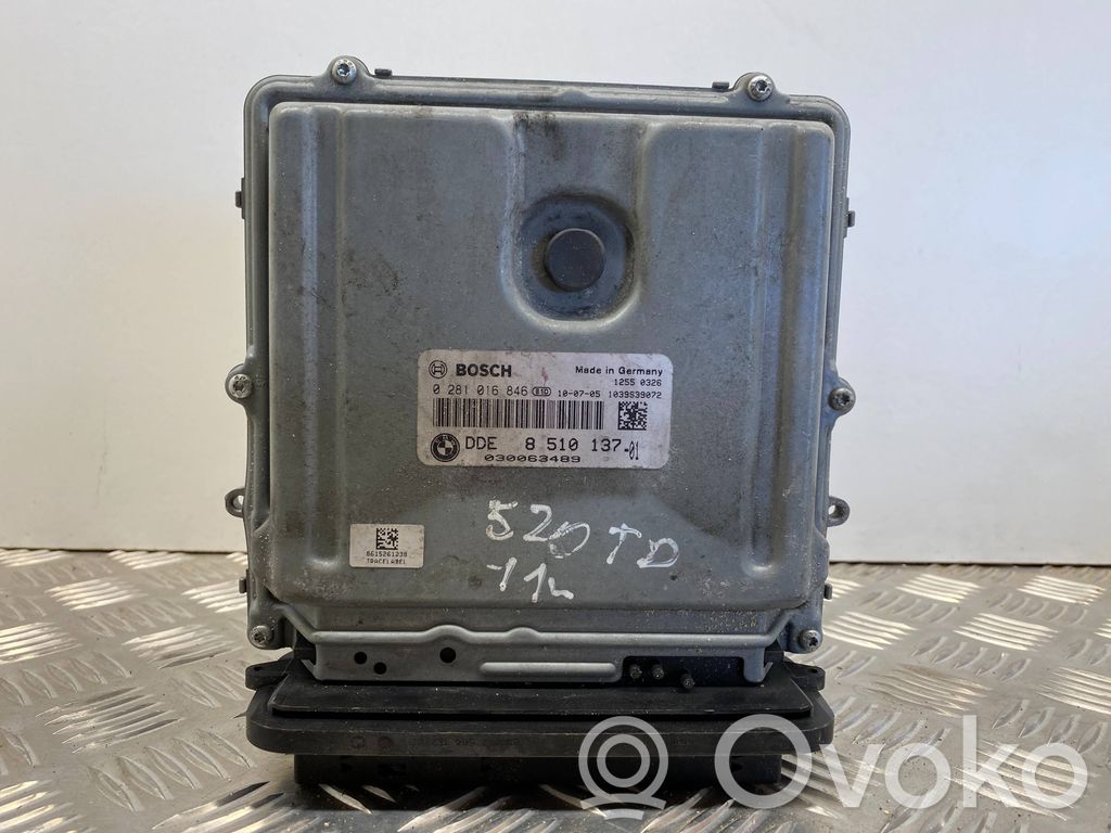 BMW 5 F10 F11 Engine control unit/module 