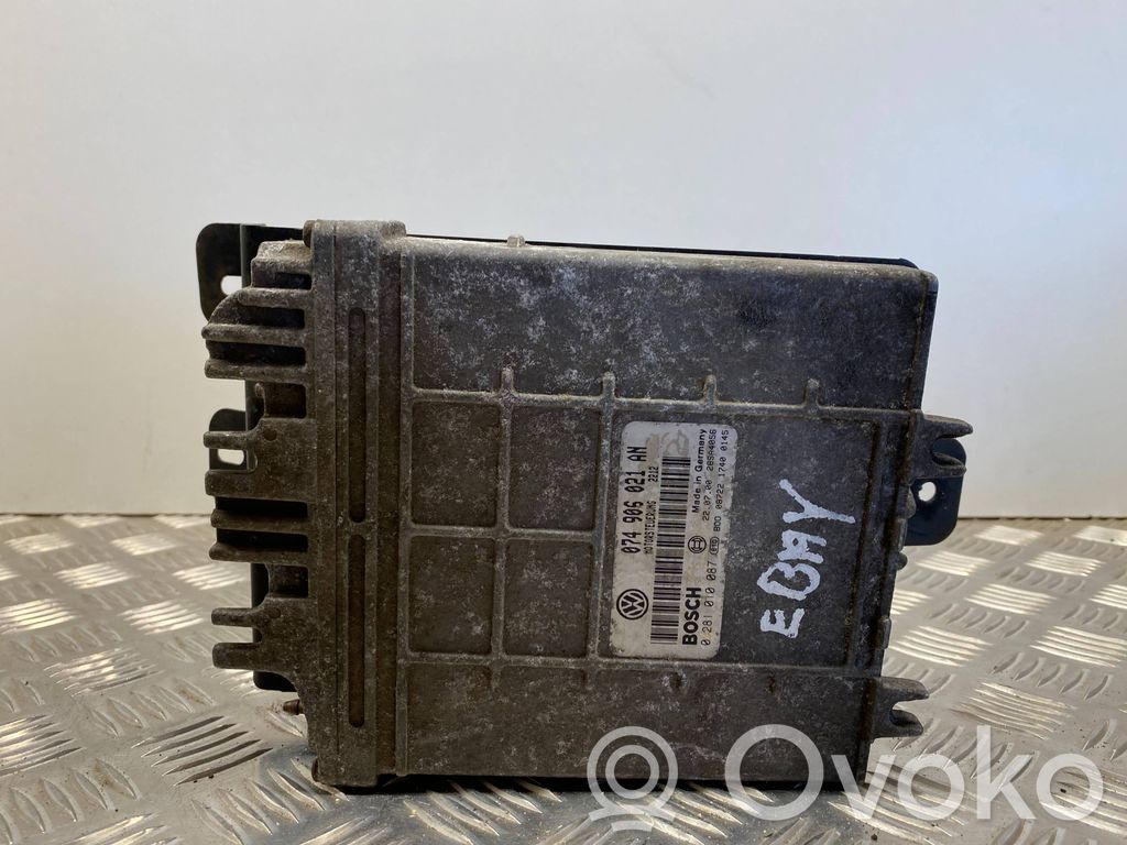 Volkswagen II LT Engine control unit/module 