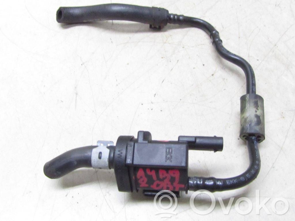 Audi A4 S4 B9 Turbo solenoid valve 
