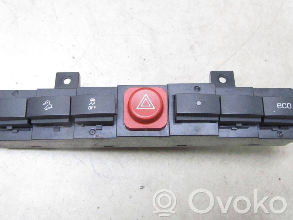Opel Antara Hazard light switch 