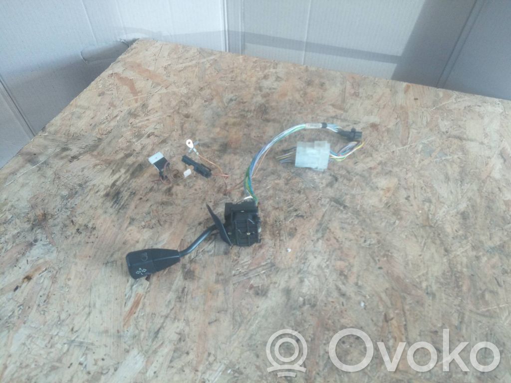 BMW 5 E34 Wiper turn signal indicator stalk/switch 