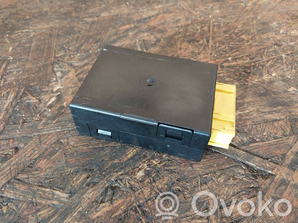 BMW 5 E39 Light module LCM 