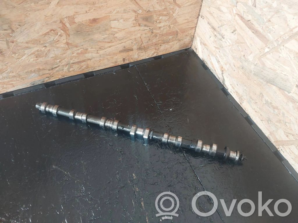 Camshaft   2246744