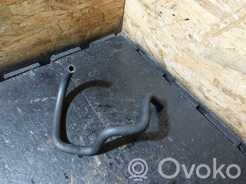 BMW 5 E39 Engine coolant pipe/hose 