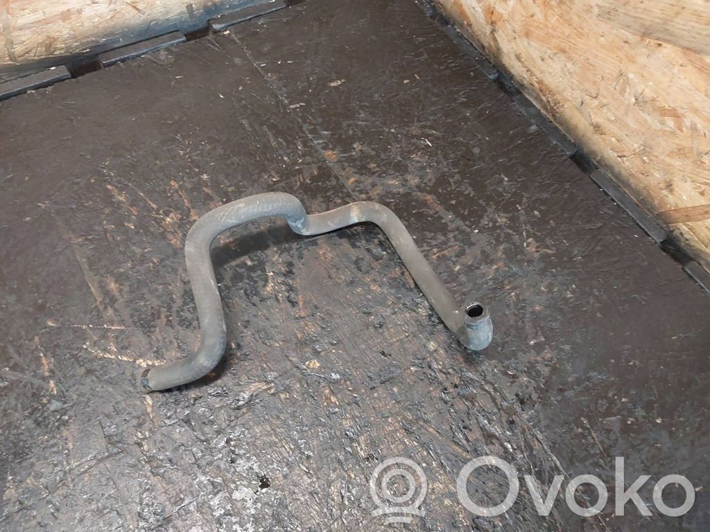 BMW 5 E39 Engine coolant pipe/hose 