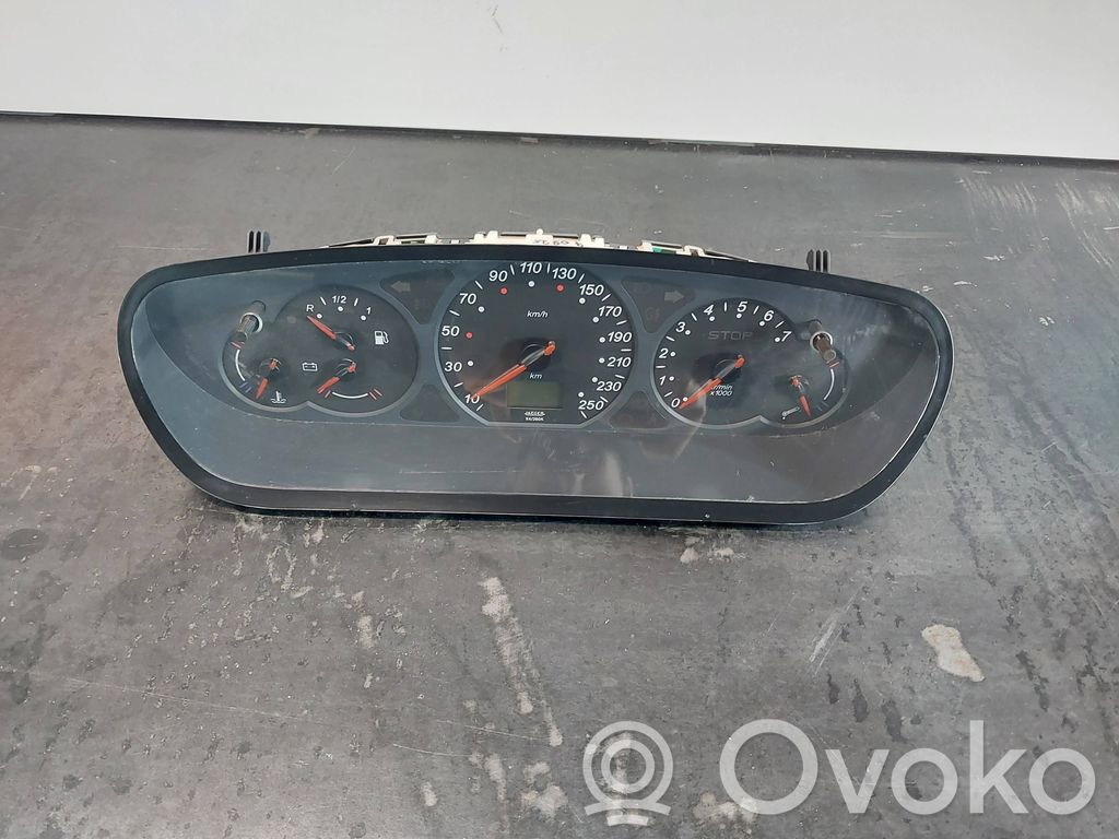 Citroen C5 Spidometrs (instrumentu panelī) 