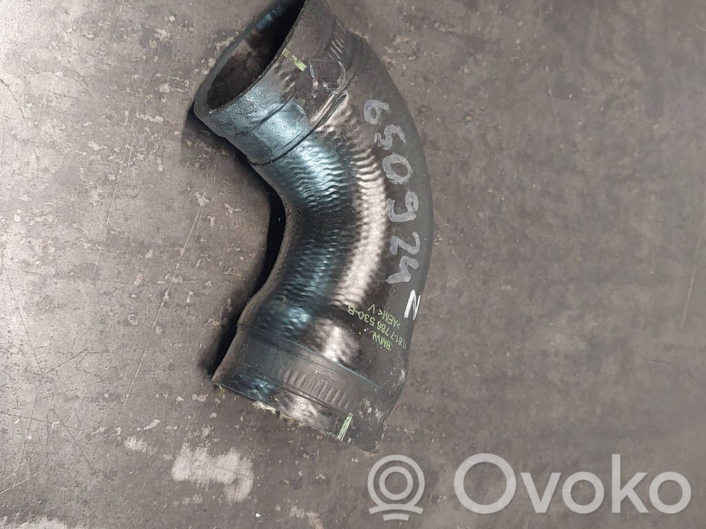 BMW 5 E39 Intercooler hose/pipe 