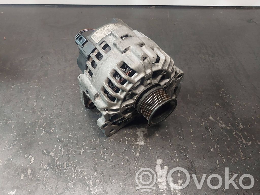 Volkswagen Golf IV Alternator 