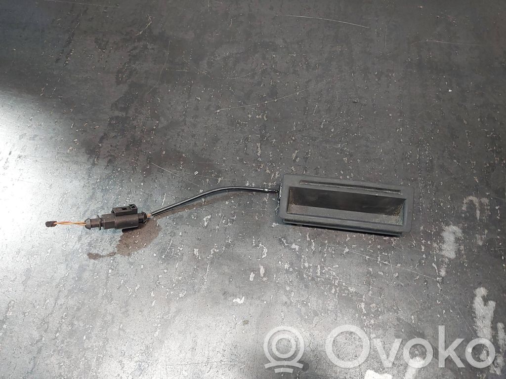 Volkswagen Bora Tailgate handle with camera 